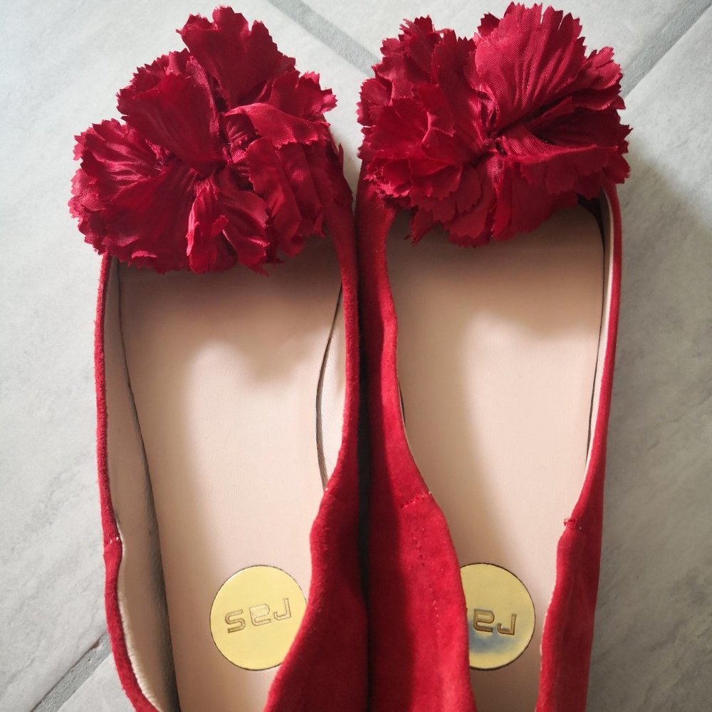 Ras Red Flats
